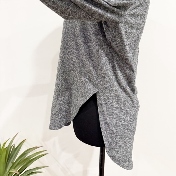 Beyond Yoga Cut and Run Pullover S - Picture 4 of 8
